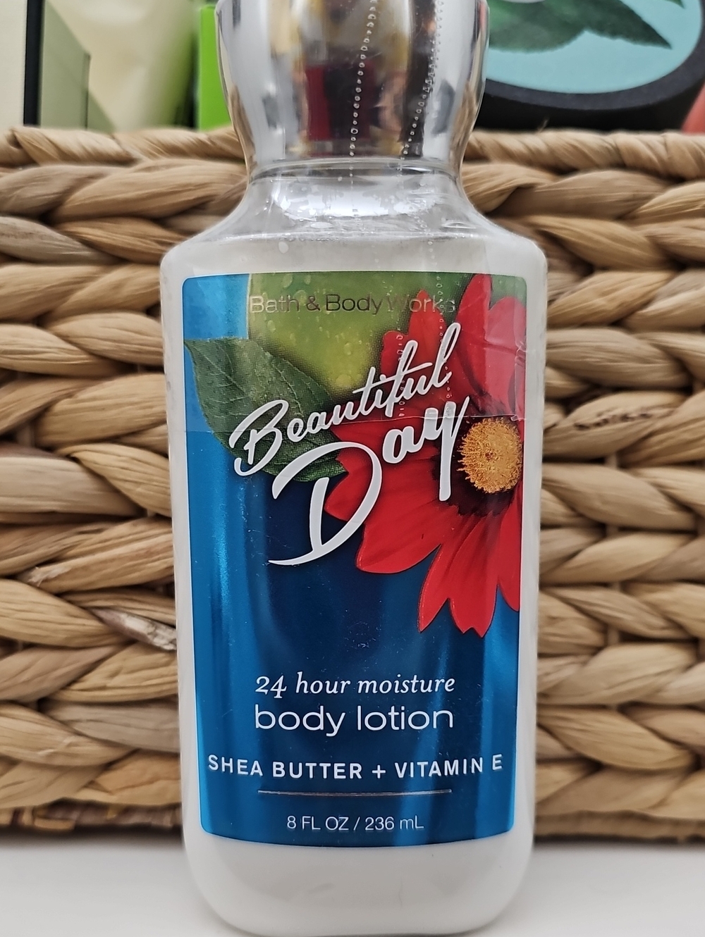 Bath & Body Works Beautiful Day Body Lotion -